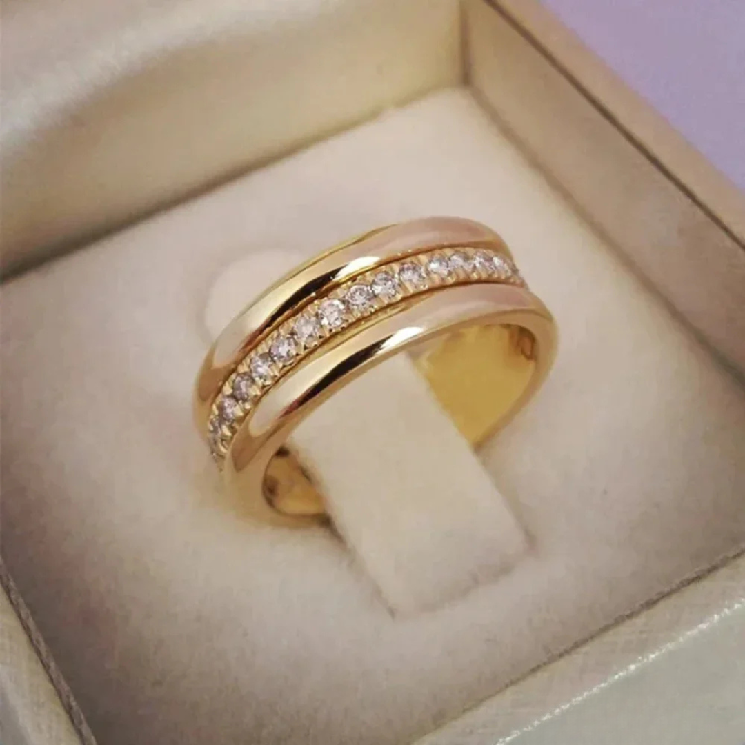 Elegancia™ | Anillo Doble Incrustado de Circonitas