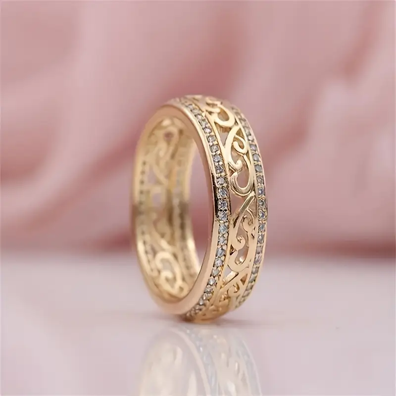 Aurea™ | Anillo de Oro Hueco Brillante