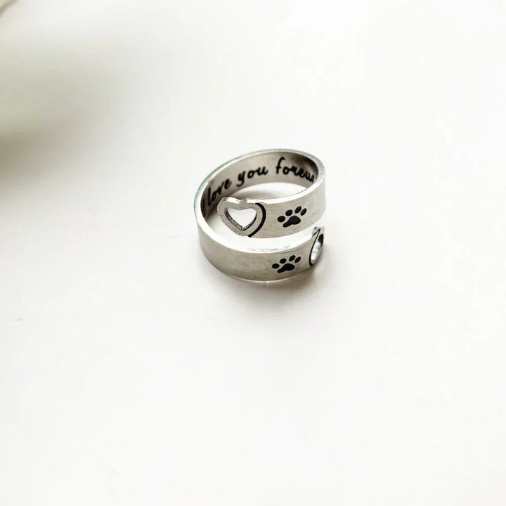 Byrne™ | Anillo Ajustable de Patas y Corazón