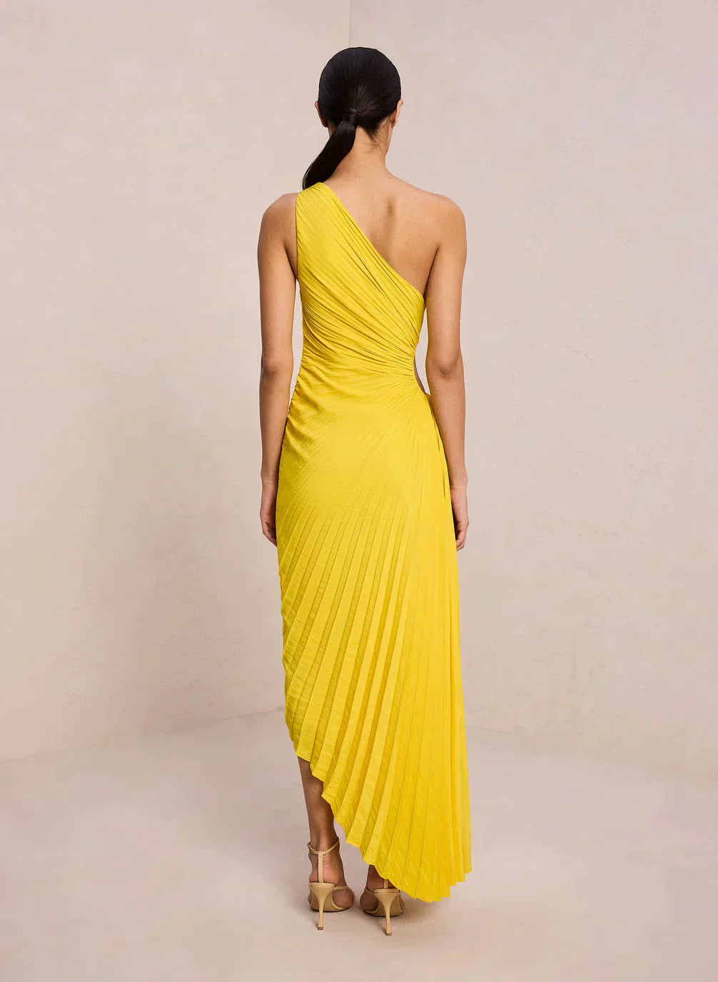 Sylvia™ – One-Shoulder Pleated Midi Dress