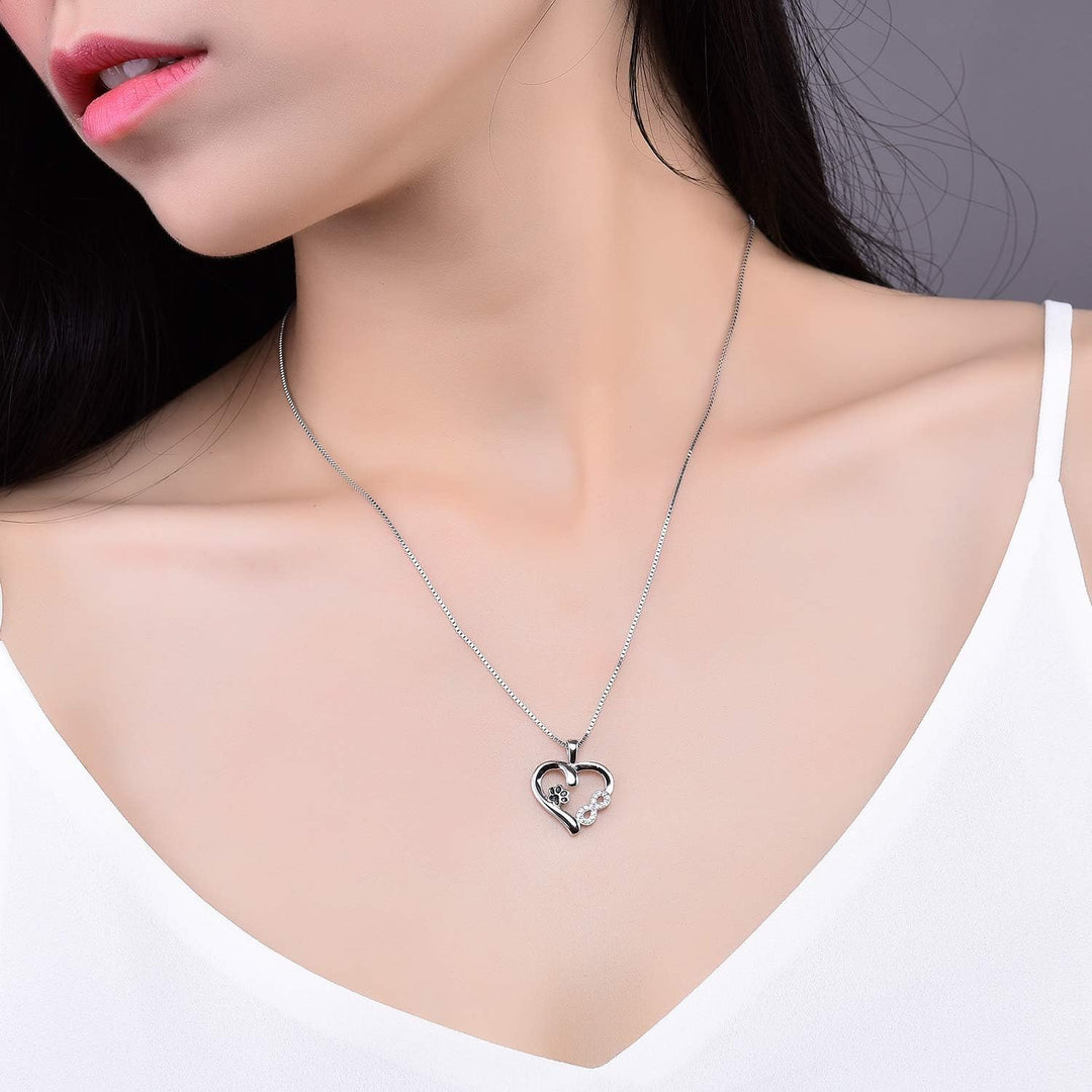 Althea™ | Collar de Patas, Corazón e Infinito