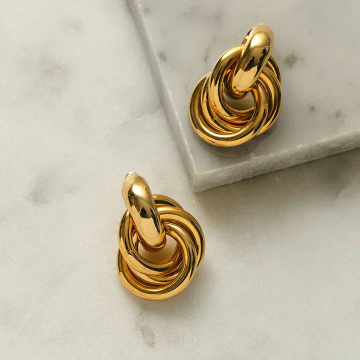 Interlock™ | Pendientes Declarativos de Oro