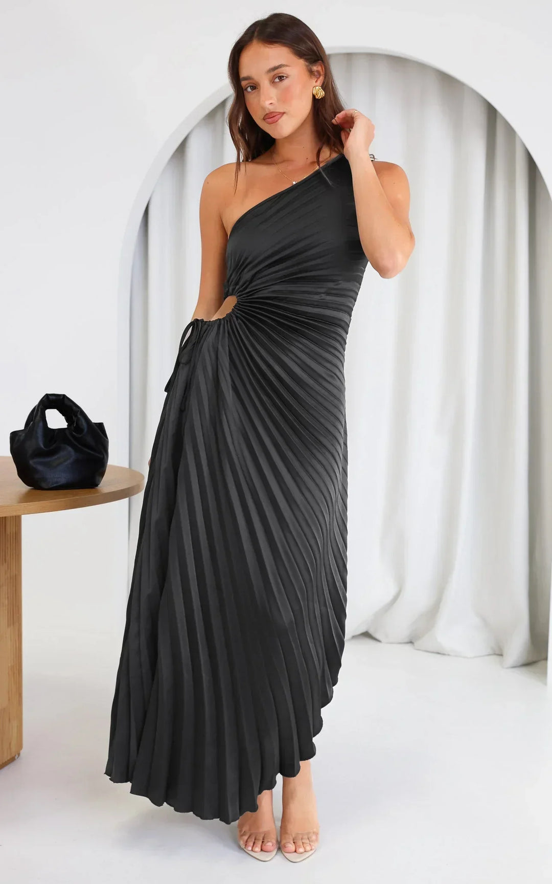 Sylvia™ – One-Shoulder Pleated Midi Dress