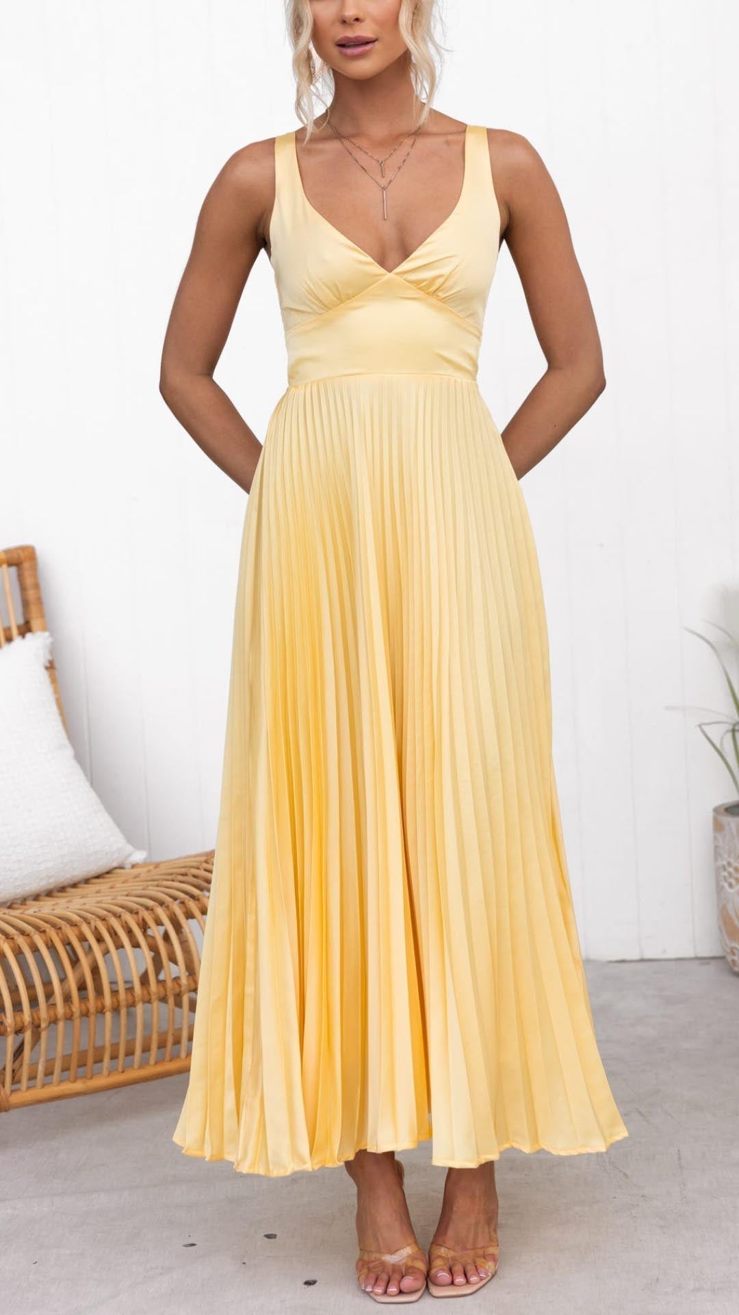 Abby™ – Pleated V-Neck Maxi Dress