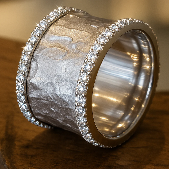 Lina™ | Anillo de Zirconia Plateado Vintage para Mujeres