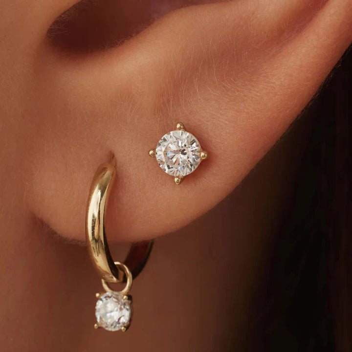 Larmes™ | Pendientes de Stud de Piedra Dorada