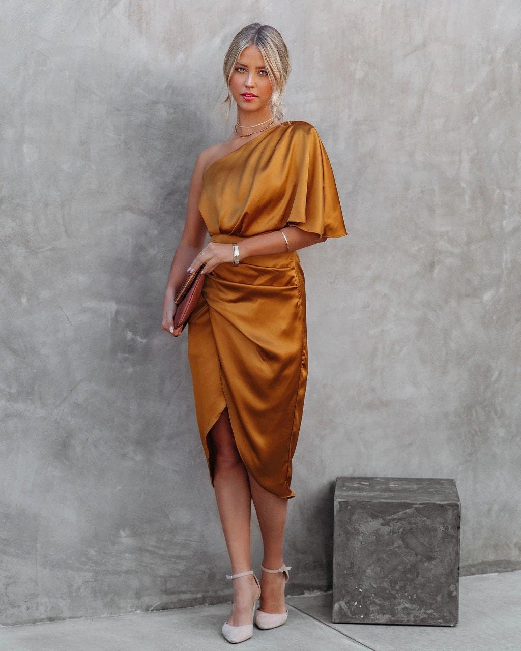 Emma™ – One-Shoulder Midi Dress