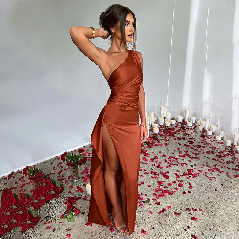 Danielle™ – One-Shoulder Maxi Dress